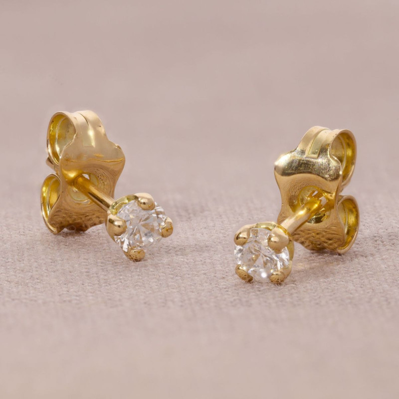 Puces d'oreilles Solitaire Mila