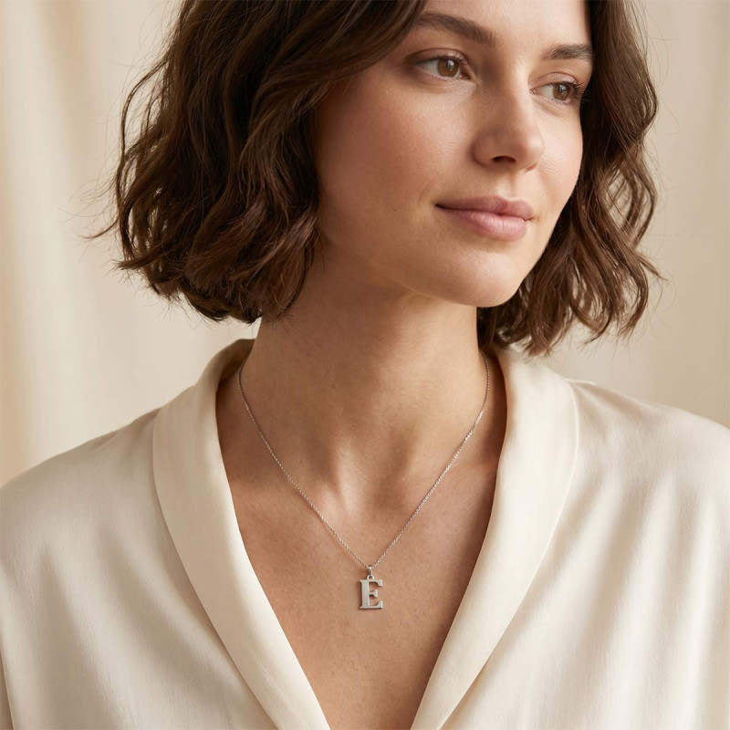 Pendentif Initiale E