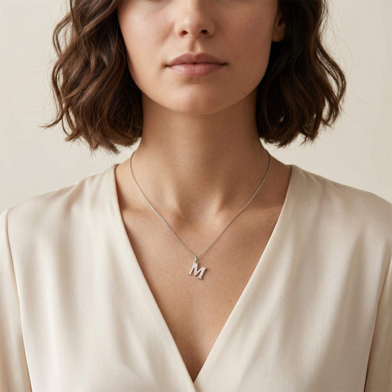 Pendentif Initiale M